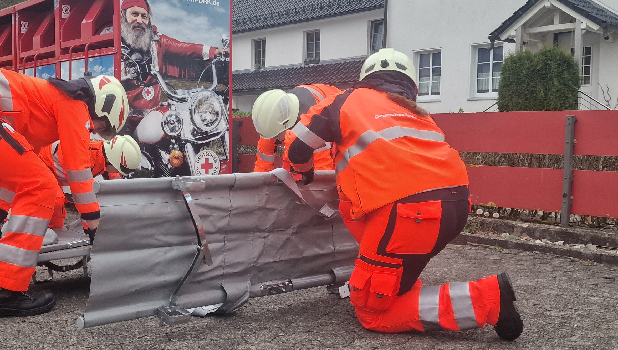Fit für den Einsatz - Ausbildung in der Einsatzeinheit des DRK