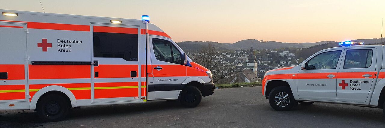 RTW und KdoW über der Stadt Attendorn RTW und KdoW über der Stadt Attendorn