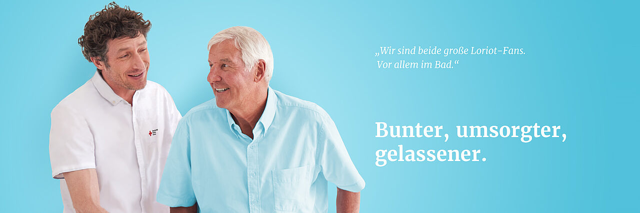 Hilfe bei der Körperpflege - Ein Mann und ein Pfleger sprechen über Körperpflege