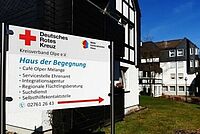 Wegweiser zum DRK-Mehrgenerationenhaus Olpe
